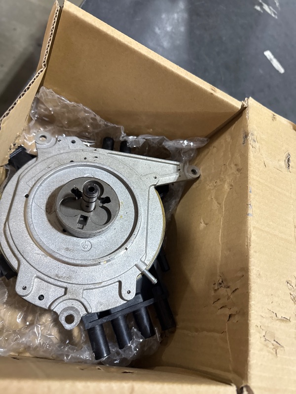 Photo 1 of Cardone 84-1833H New HEI Electronic Distributor and Module, New Engineered Technology, Ensures Proper Form, Fit and Function, Compatible with Buick, Cadillac, Chevrolet, Pontiac, Model Years