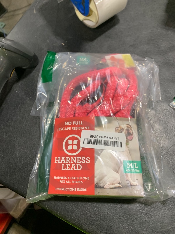 Photo 1 of Harness Lead No Pull Dog Harness and Leash Set, Anti Pull Dog Harness for All Breeds and Sizes, One-Piece Cushioned Rope Design Safely Prevents Escaping and Pulling (Medium/Large, Pink)