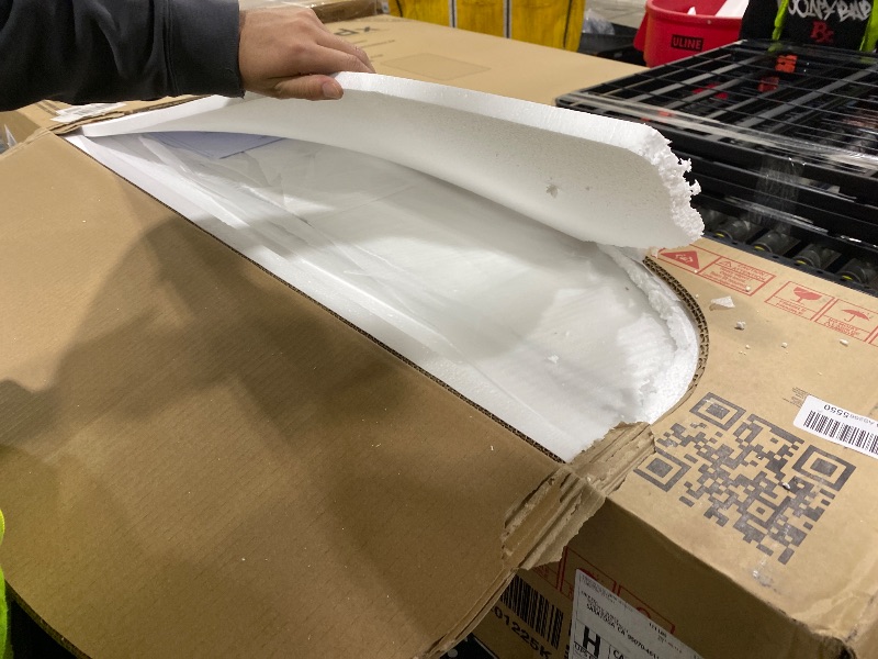 Photo 1 of TWIN BED WITH L SHAPED BOOKCASE, TRUNDLE - WHITE LIT SIMPLE AVEC BIBLIOTHÈQUE EN FORME DE L, LIT GIGOGNE - BLANC