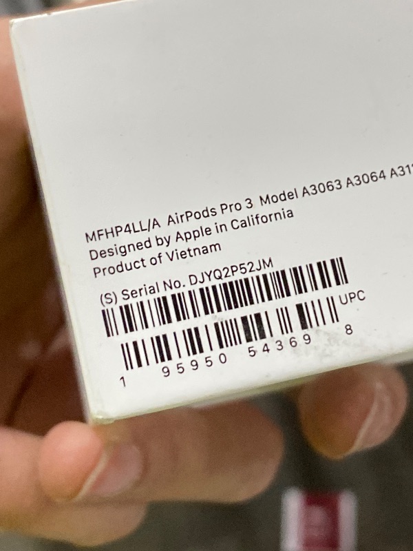 Photo 1 of Apple AirPods Pro 3 Wireless Earbuds, Active Noise Cancellation, Live Translation, Heart Rate Sensing,Hearing Aid Feature,Bluetooth Headphones,Spatial Audio, High-Fidelity Sound, USB-C Charging, White