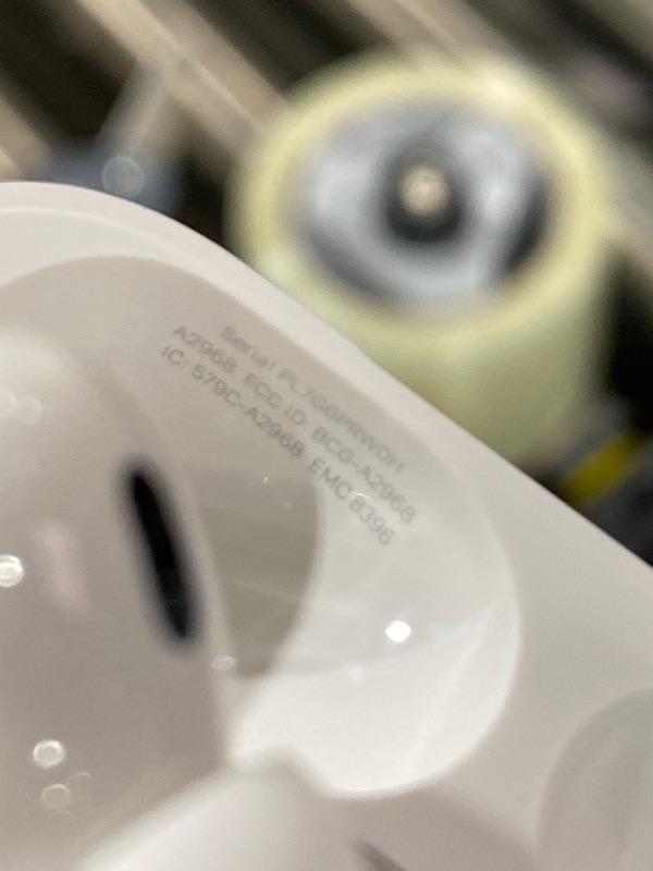 Photo 1 of Apple AirPods Pro (2nd generation) with MagSafe Charging Case (USB-C) (Renewed)