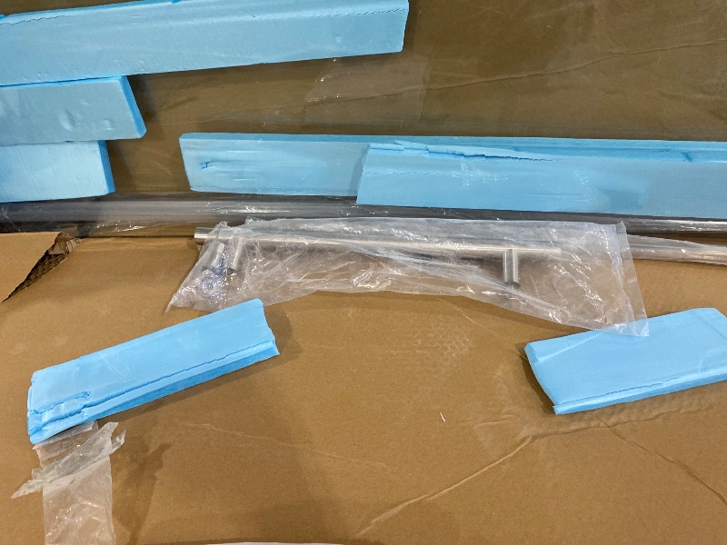 Photo 1 of SHOWER ENCLOSURE ROOM - FOR PARTS ONLY 