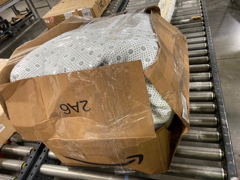 Photo 1 of Noahas Extra Large 10x14 Area Rugs for Living Room,Fluffy Brown Bedroom Rug,Big Thick Plush Shag Non-Skid Soft Shaggy Throw Carpet