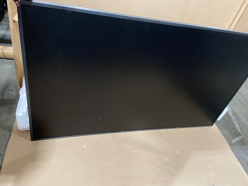 Photo 1 of FOR PARTS ONLY - Samsung 55-Inch Class The Frame LS03F 4K QLED Smart TV (2025 Model) Slim Fit Wall Mount, Modern Frame Design, NQ4 AI Gen2 Processor, Art Mode, Artful Picture Quality, Samsung Vision AI, Alexa Built-in