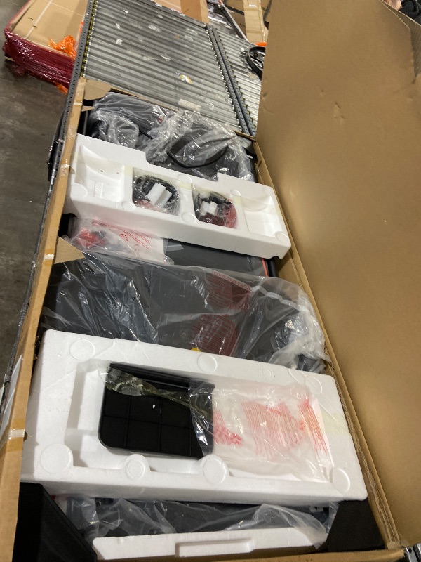 Photo 1 of FOLDABLE TREADMILL WITH INCLINE 