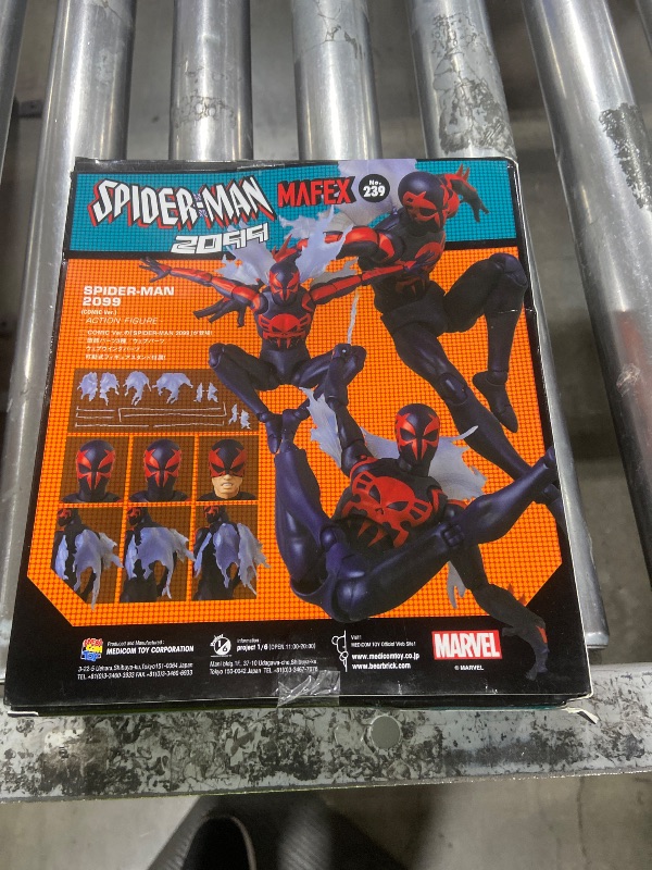 Photo 1 of MAFEX No. 239 SPIDER-MAN 2099 Spider-Man 2099 (COMIC Ver.) Total Height: Approx. 6.1 inches (155 mm), Non-scale, Painted Action Figure