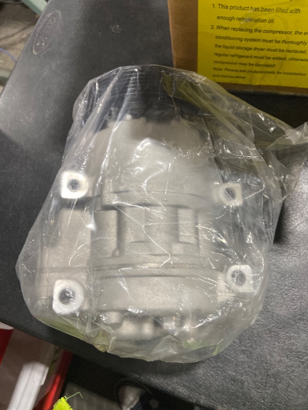 Photo 1 of ECCPP AC Compressor 2006-2012 Fit for Hyundai Azera Santa Fe Sonata for Kia Magentis Optima Sorento AC Compressor with Clutch