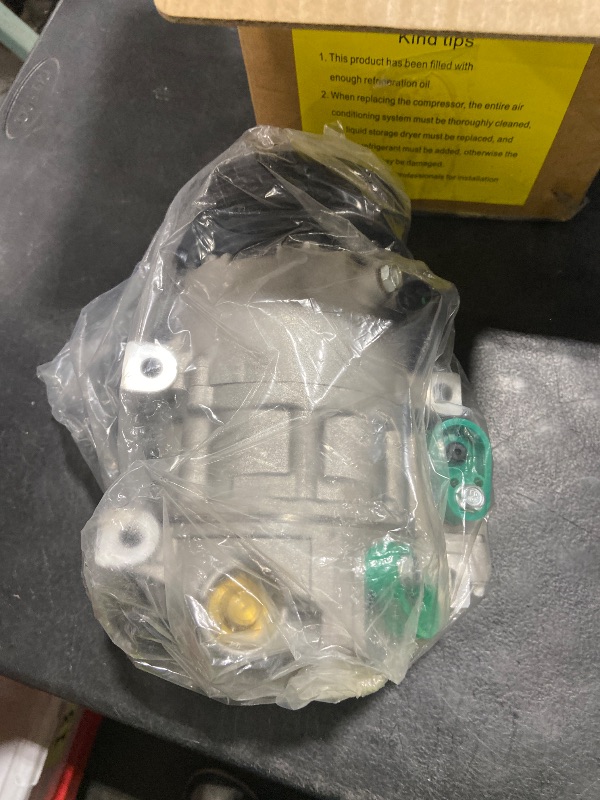 Photo 1 of ECCPP AC Compressor 2006-2012 Fit for Hyundai Azera Santa Fe Sonata for Kia Magentis Optima Sorento AC Compressor with Clutch