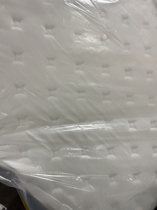 Photo 1 of QUEEN SIZE MATRESS