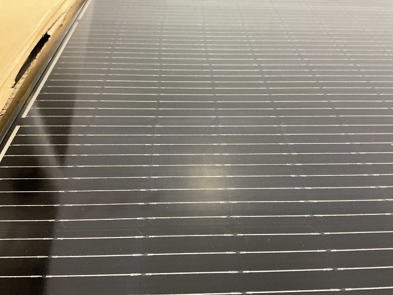 Photo 1 of DOKIO 800W (2×400W) 31V Mono Solar Panels - Works for 12/24V Systems, 9.84ft Leads per Panel for Garden/Yard - Home/Backyard Shed or Cabin, Off-Grid Battery Charging