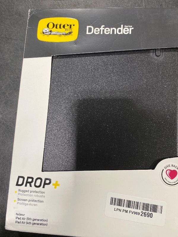Photo 1 of OtterBox Defender Series Case for iPad Air (4th & 5th Gen) - Black