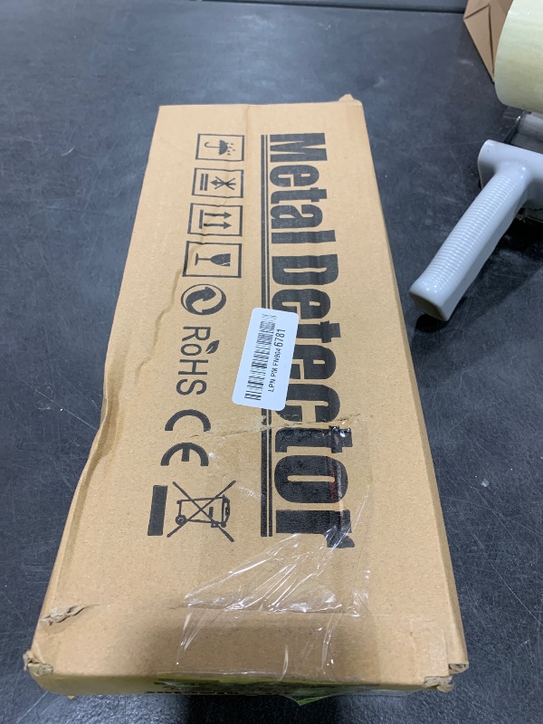 Photo 1 of Wedigout Underwater Metal Detector Handheld,100 Feet Fully Waterproof Metal Detector for Adults,Mini Gold Finder Pulse Induction with LED and Power Indicator for Scuba Diving Beach Backyard Treasure