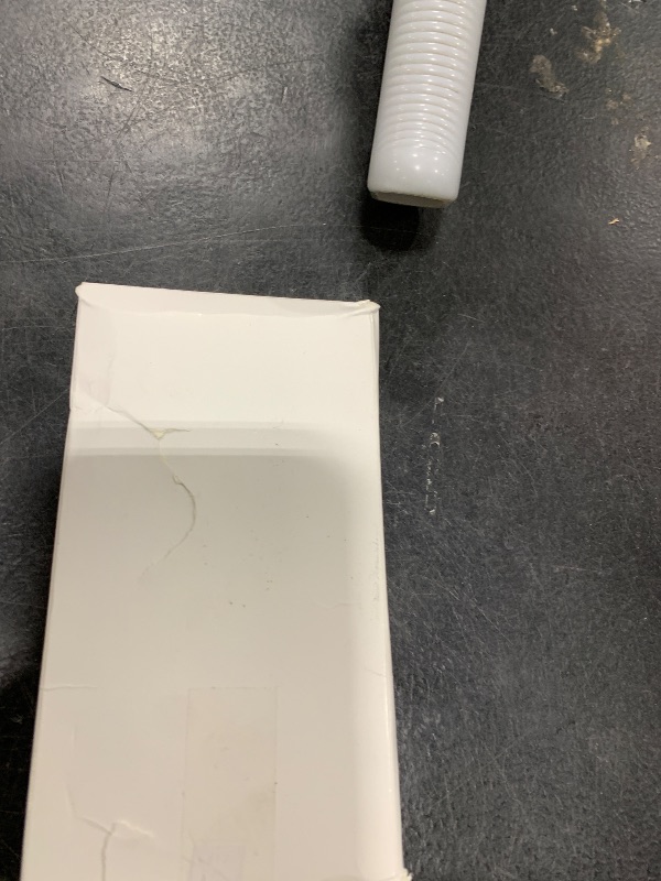 Photo 1 of 100 Pcs Ball Point Pen Refills Black,1.0mm Ballpoint Pens Refills Used for Retractable Type Ballpoint Pens,Size107 mm/ 4.2 Inch,Send1 Extra Pen,for Office School Supplies (Black)