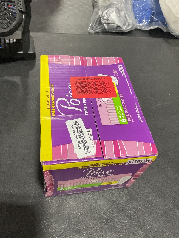 Photo 1 of Poise Daily Liners, Incontinence Panty Liners for Bladder Leaks, 2 Drop Very Light Absorbency, Regular Length, 126 Count of Pantiliners, Packaging May Vary