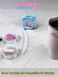 Photo 1 of rotatable & flip straw lid 