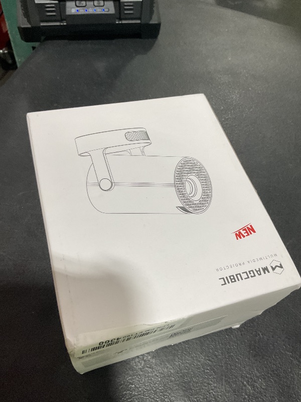 Photo 1 of Magcubic Mini Projector 4K support with WiFi 6 and Bluetooth 5.4, 5w Soundbase Speaker, Auto Vertical Keystone 180°Rotatable Portable Proyector for Home Bedroom Outdoor HY300Pro+