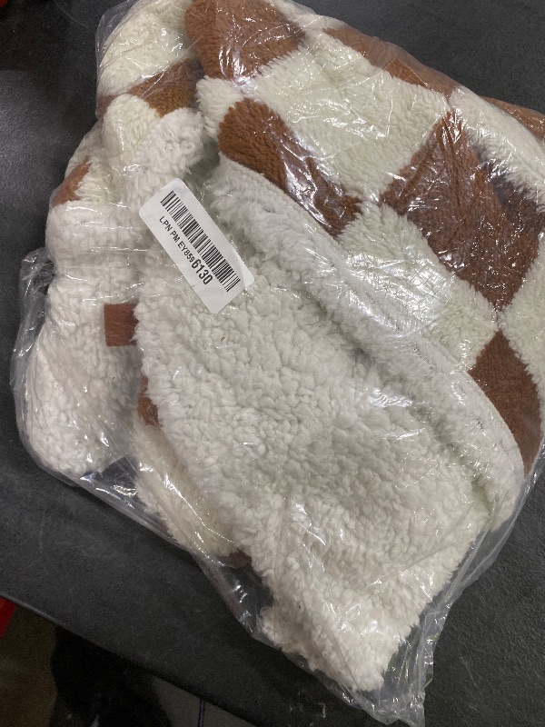 Photo 1 of Lesure Waterproof Puppy Blanket for Small Dogs - Washable Double Sided Dog Blankets with Warm Jacquard Shag and Soft Sherpa Fleece, Pet Cat Blanket for Couch Protection, 3D Textured Checks, Brown