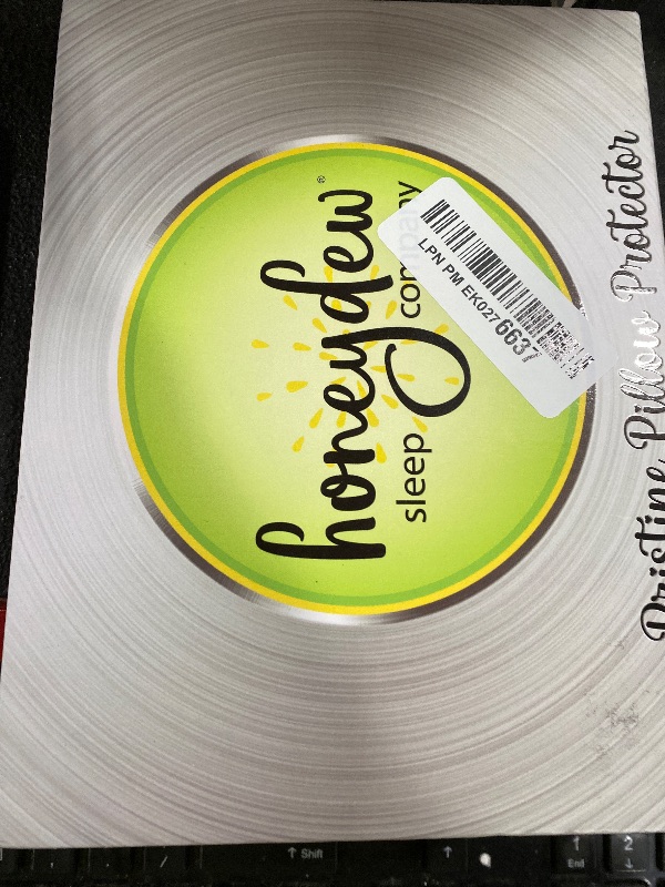 Photo 1 of Honeydew Sleep The Pristine Pillow Protector, King Size