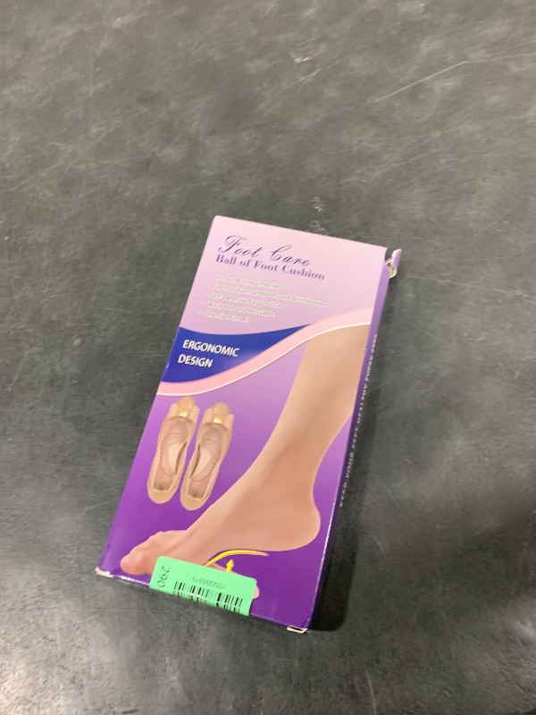Photo 1 of 6 Pairs Gel Arch Support Pads Plantar Fasciitis Shoe Inserts Insole, Adhesive High Arch Pad Flat Feet Inserts Arch Cushions for Relieve Pressure and Foot Pain, One Size for Women Men (Clear)