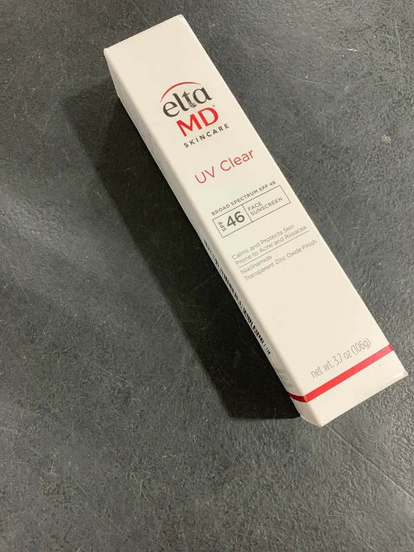 Photo 1 of EltaMD UV Clear Face Sunscreen SPF 46, Oil Free Sunscreen with Zinc Oxide, Dermatologist Recommended, For Acne-Prone Sensitive Skin, 3.7 oz