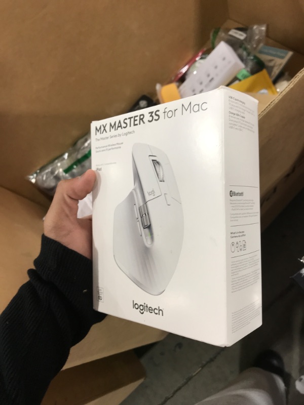 Photo 1 of Logitech MX Master 3S for Mac - Wireless Bluetooth Mouse with Ultra-Fast Scrolling, Ergo, 8K DPI, Quiet Clicks, Track on Glass, Customization, USB-C, Apple, iPad - Pale Grey