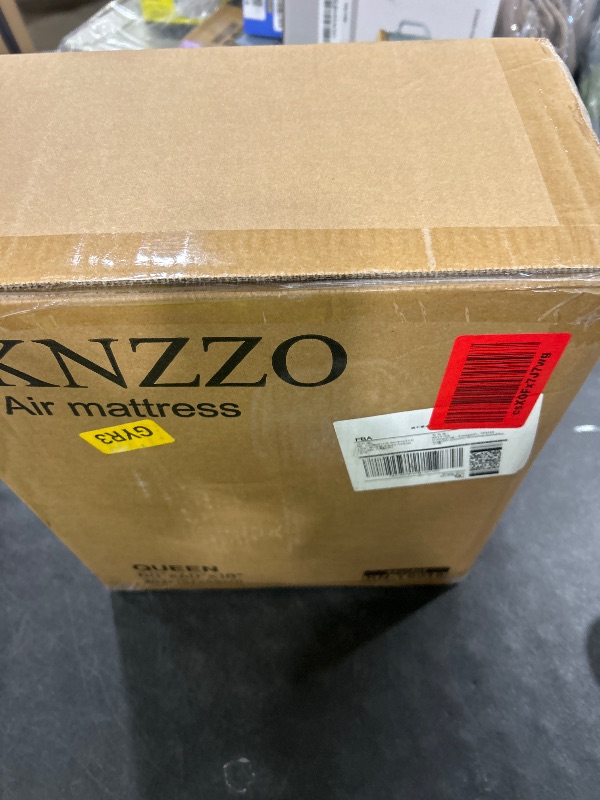 Photo 1 of KNZZO Air Mattress Queen with Built-in Pump, Blow Up Mattress with Soft Flocked Top, Leakproof Inflatable Mattress, Foldable Waterproof Air Bed for Home, Guests, Camping, with Storage Bag