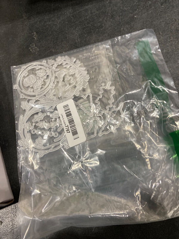 Photo 1 of Stamps and Dies for Card Making, Christmas Flower Clear Stamps Cutting Dies for Card Making, Scrapbooking Cards and Card Making Decoration (3#)