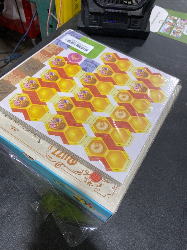 Photo 1 of Elf Creek Games - Honey Buzz (Deluxe Kickstarter Version)