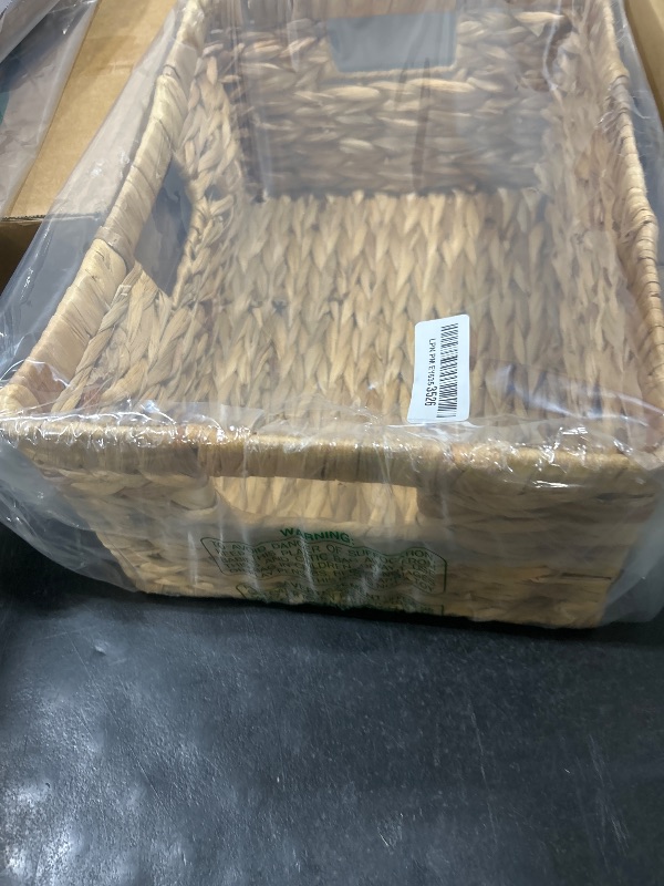 Photo 1 of StorageWorks Large Rectangular Wicker Basket, Water Hyacinth Storage Basket with Built-in Handles, 1 Pack