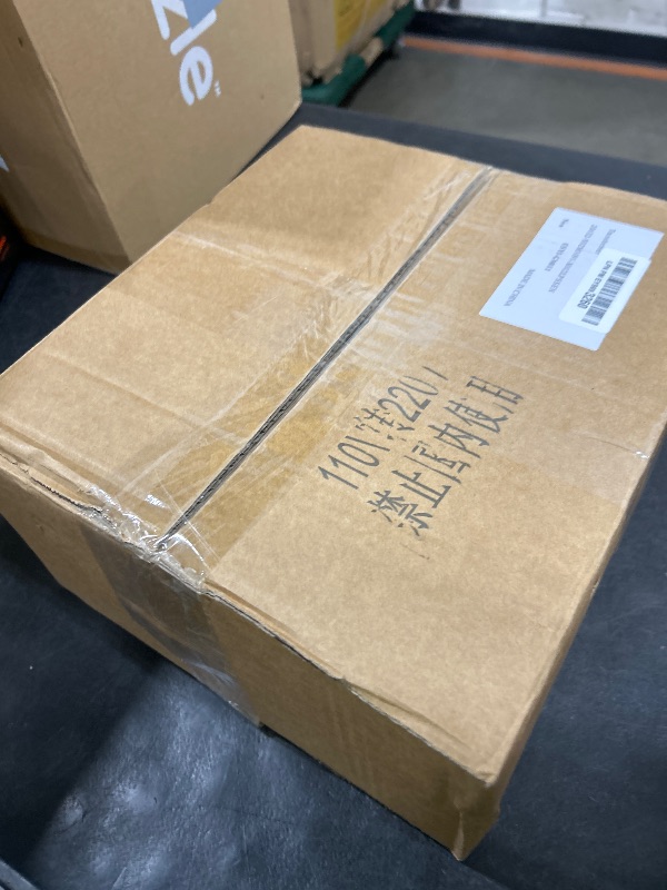 Photo 1 of uyoyous 3000W Step Up Voltage 110V to 220V Converter Heavy Duty Power Converter 110v to 220v Power Transformer for Europe Asian Korea 220V-240V Appliances Use in US Canada Mexico