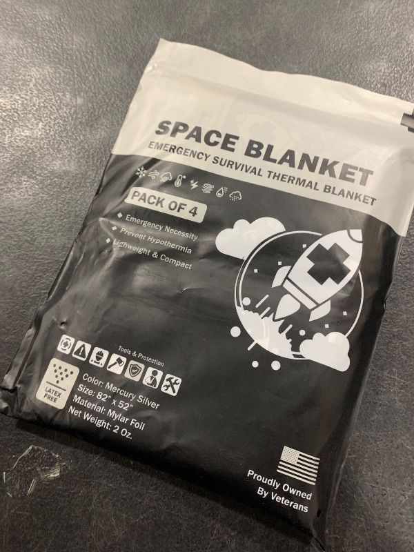 Photo 1 of EVERLIT Survival Emergency Mylar Thermal Blankets -Space Blanket Survival kit Camping Blanket Perfect for First Aid Kit Outdoors, Hiking, Survival,Bug Out Bag,Marathons (Silver, 4 Pack)