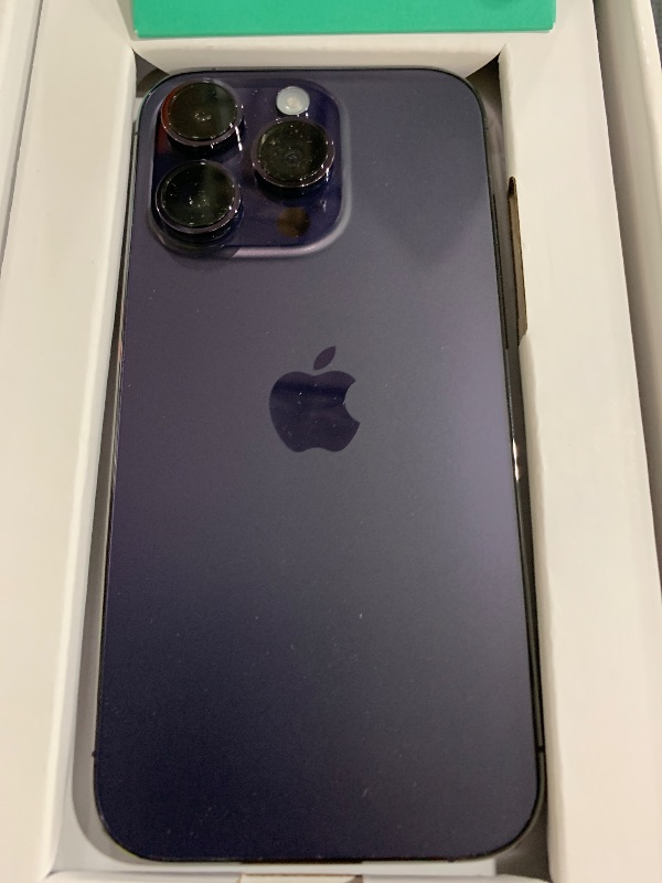 Photo 1 of Apple iPhone 14 Pro Max, 1TB, Deep purple - Unlocked (Renewed Premium)