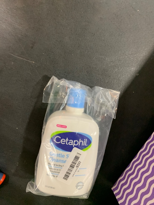 Photo 1 of Cetaphil Face Wash, Hydrating Gentle Skin Cleanser for Dry to Normal Sensitive Skin, 20 oz, Fragrance Free, Soap Free and Non-Foaming