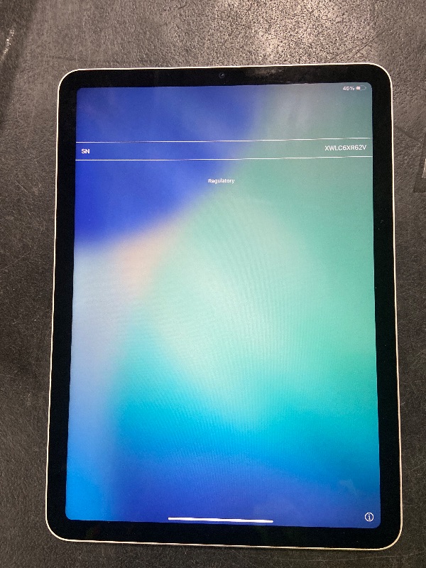 Photo 1 of Apple 2022 iPad Air (10.9-inch, Wi-Fi, 64GB) - Starlight (Renewed)