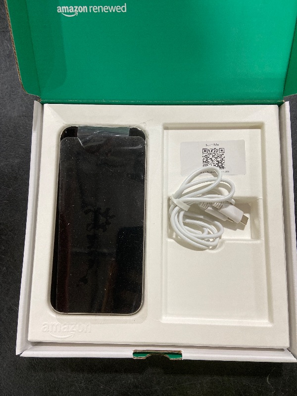 Photo 1 of Apple iPhone 15 Pro Max, 256GB, Natural Titanium - Unlocked (Renewed Premium)