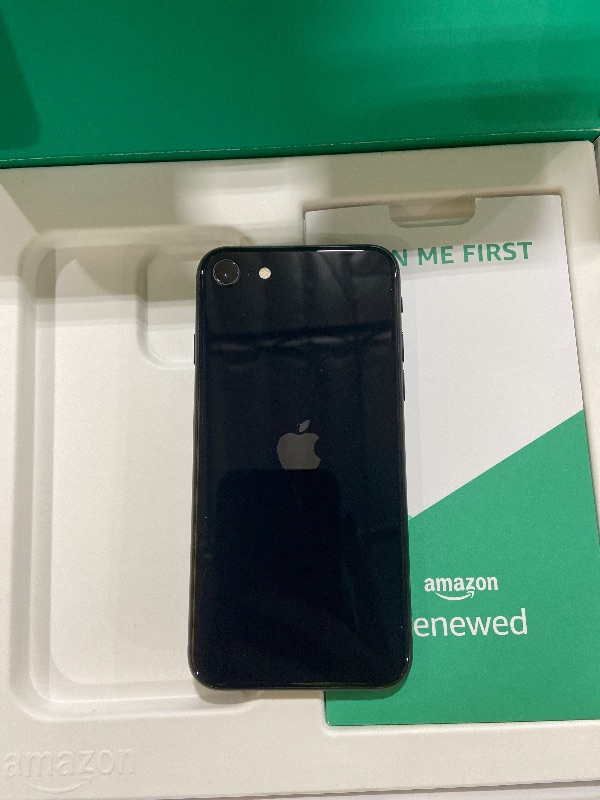 Photo 1 of Apple iPhone SE 3rd Gen, 64GB, Midnight - Unlocked (Renewed Premium)