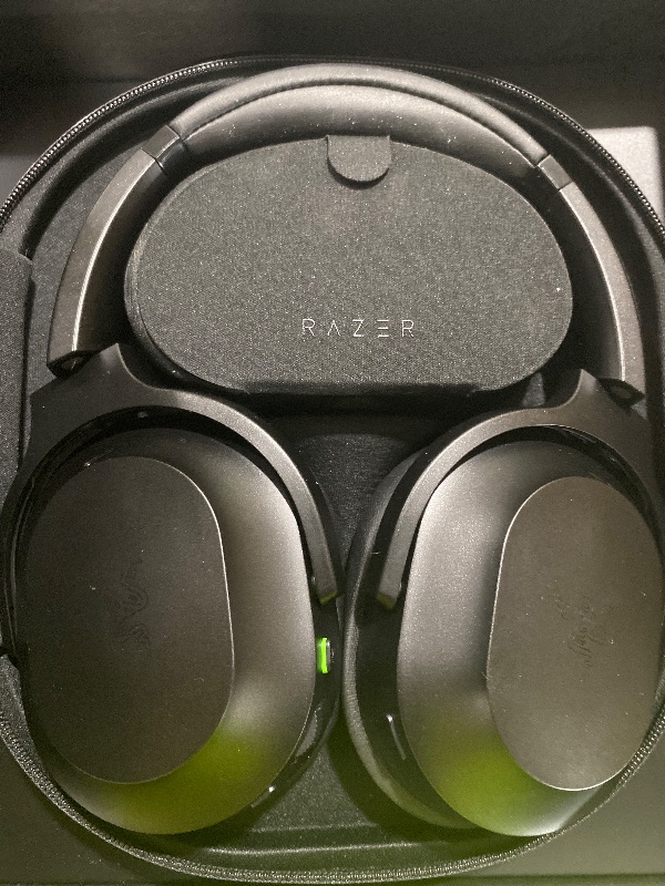 Photo 1 of Razer Barracuda Pro Wireless Gaming Headset (PC, PlayStation, Switch 2, iPhone, Smartphones): Hybrid ANC - 2.4GHz Wireless + Bluetooth - THX AAA - 50mm Drivers - Integrated Mic - 40 Hr Battery - Black