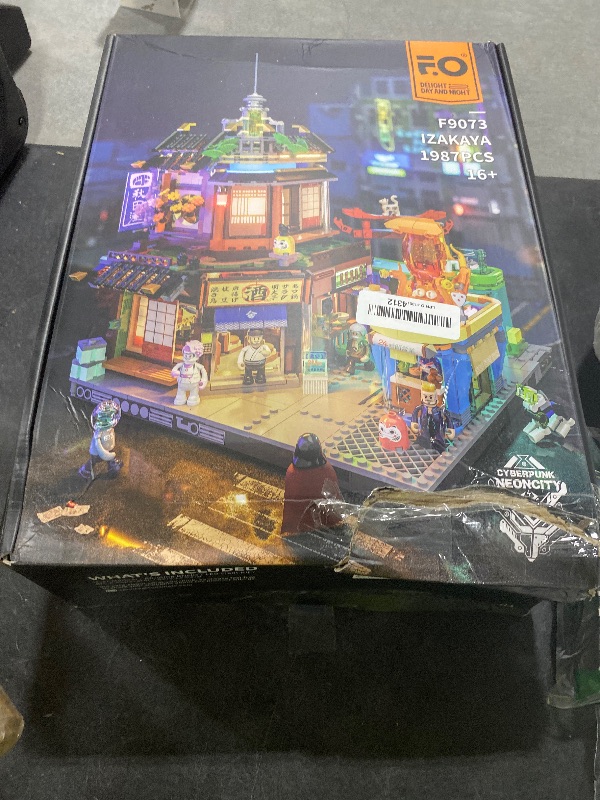 Photo 1 of FUNWHOLE Cyberpunk Japanese-Izakaya Lighting-Building-Bricks Set - Cyberpunk Neon City Future Pub Japanese Street View House Collection LED Light Model Set 1987 Pcs for Adults and Sci-fi Lovers