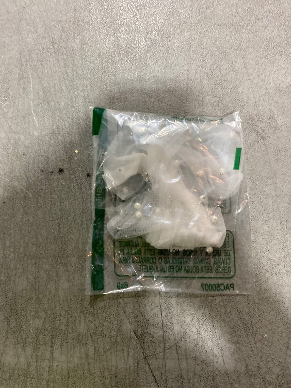 Photo 1 of 1 Pc White Hair Bow Short Veils for Brides Large Pearl Bow Hair Pins Wedding Veil with Barrette Bachelorette Party Accessories First Communion Veil Wedding Decoration Gift for Brides Women