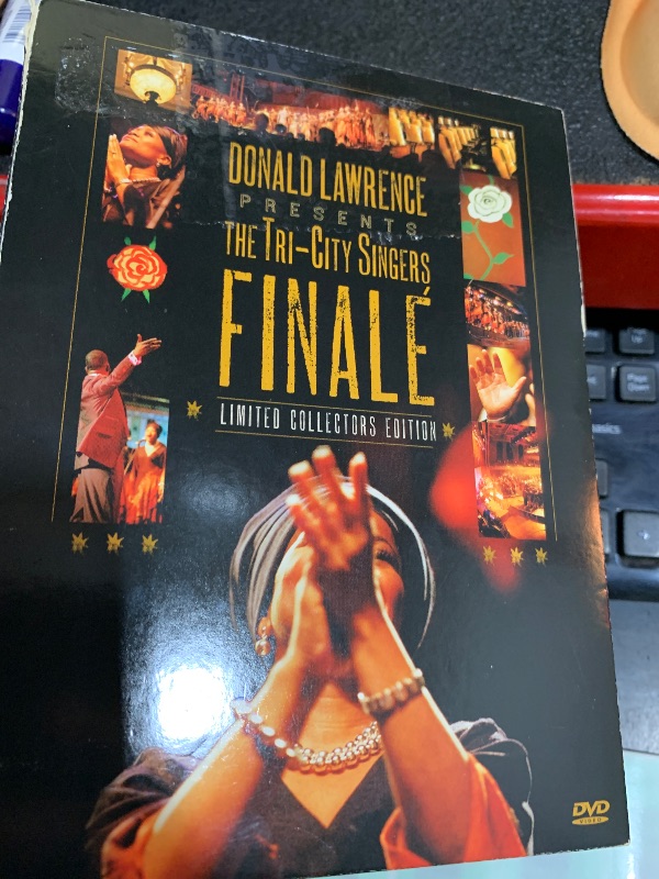Photo 1 of Donald Lawrence and the Tri-City Singers: Finale (Limited Collectors Edition) [DVD]