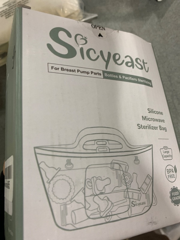 Photo 1 of XL Silicone Microwave Sterilizer Bag | Breast Pump sterilizer Bags for Baby Bottles/Pacifiers, Reusable Steam Sterilizer Bags for Travel and Home Use 2PCS(Green+Clear, XL)