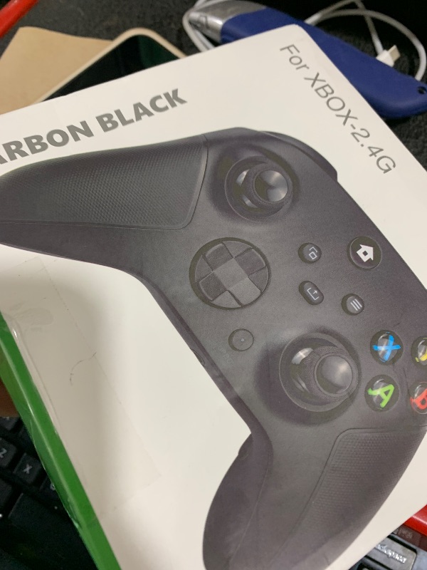 Photo 1 of Carbon Black Xbox Controller 2.4G