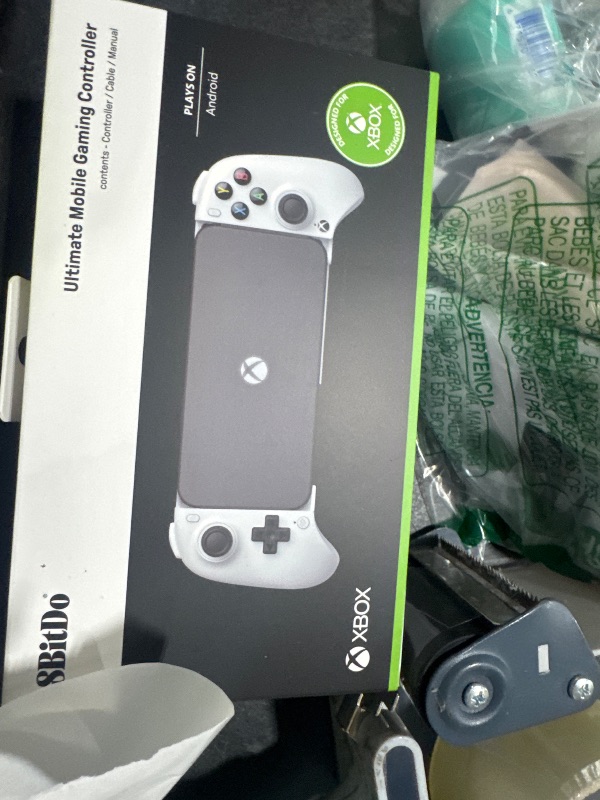 Photo 1 of 8Bitdo Ultimate Mobile Gaming Controller for iPhone, Apple, Android & Xbox Cloud Gaming, Bluetooth Gamepad with Hall Effect Joysticks, 2 Pro Back Buttons, Officially Licensed (White)