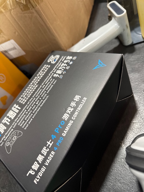 Photo 1 of ECHTPower Wireless PC Gaming Controller model sp06