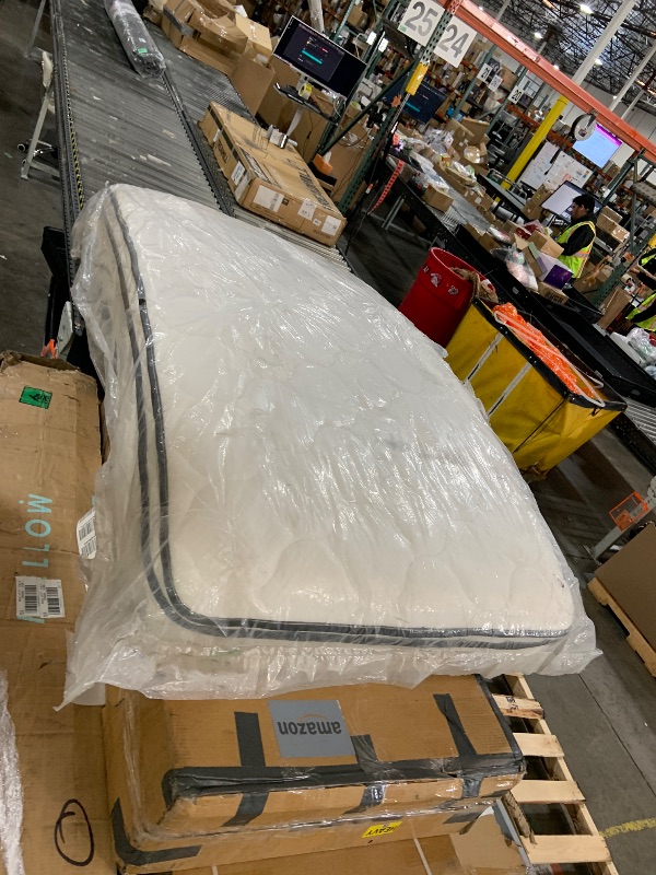 Photo 1 of Modway Jenna 8" Innerspring and Foam Mattress
