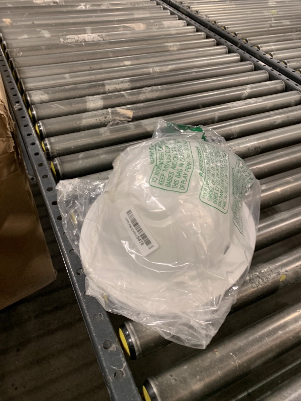 Photo 1 of 3M Hard Hat SecureFit H-801SFR-UV, White, Non-Vented Full Brim Style Safety Helmet with Uvicator Sensor, 4-Point Pressure Diffusion Ratchet Suspension, ANSI Z87.1