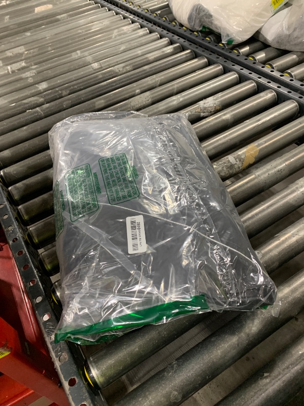 Photo 1 of VeyoStories Engine Driven Welder Cover, Fits Bobcat 225/250/325, Fits Ranger 225/250/305 Engine-Driven Welder, Double-Layer Oxford Sides, Waterproof & Dustproof, Plush Top Liner, 45"D x 24"W x 35"H.