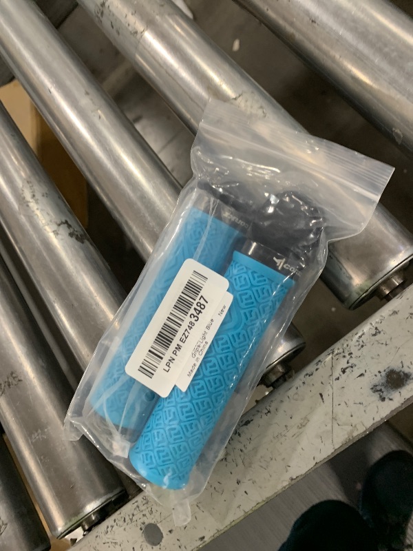 Photo 1 of Corki Mountain Bike Grips,Double Lock on Locking Bicycle Handlebar Grips for MTB,Downhill