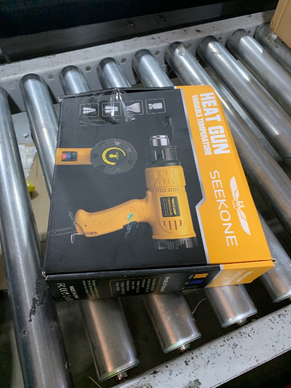 Photo 1 of SEEKONE Heat Gun 1800W 122?-1202??50?- 650??Fast Heating Heavy Duty Hot Air Gun Kit Variable Temperature Control Overheat Protection with 4 Nozzles for Crafts, Shrinking PVC, Stripping Paint(5.2FT)