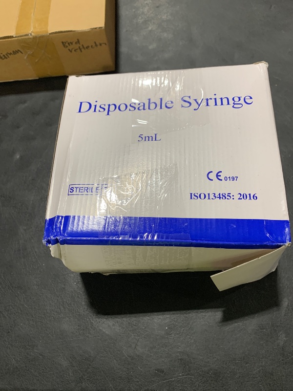 Photo 1 of 100 Pack Disposable 5ml/cc Lab Syringes with 22Ga 1.25 Inch Needle Luer Lock, Individually Sealed Packed